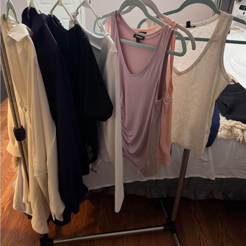 Brand new women’s clothing Express brand new most with tags